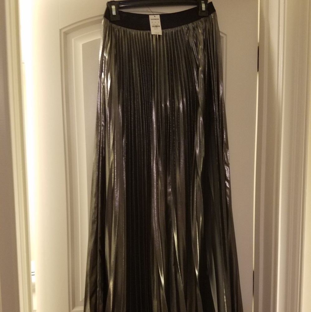 Express chrome highnslit maxi with undershort